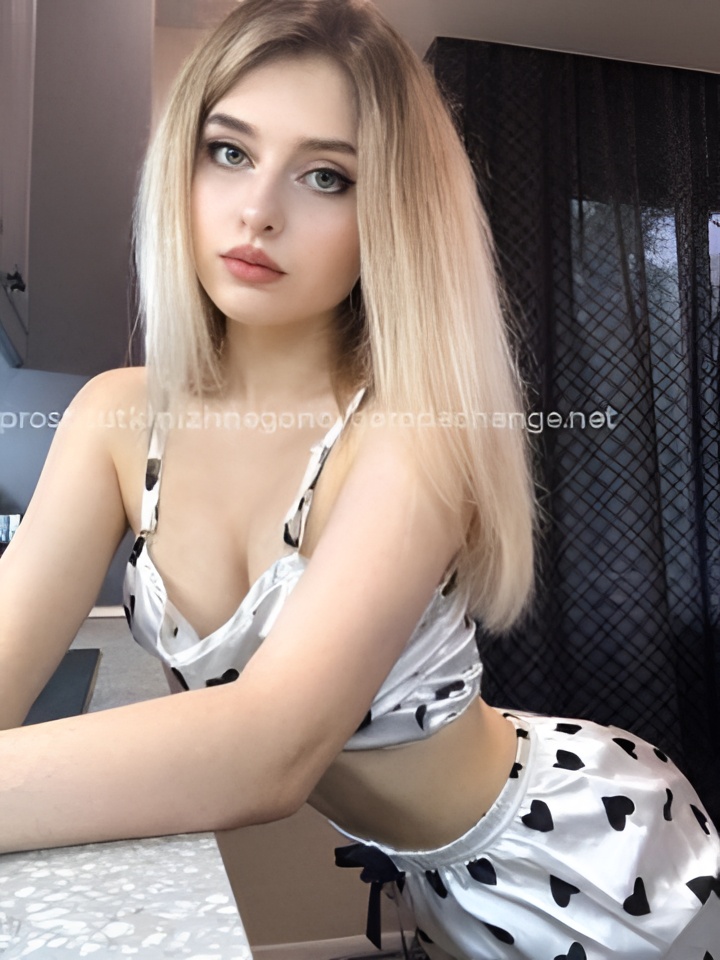 Дарья привлекальеная девушка из Таганрога цена от 10000 руб
