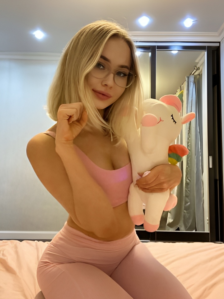 Диана привлекальеная девушка из Таганрога цена от 2000 руб