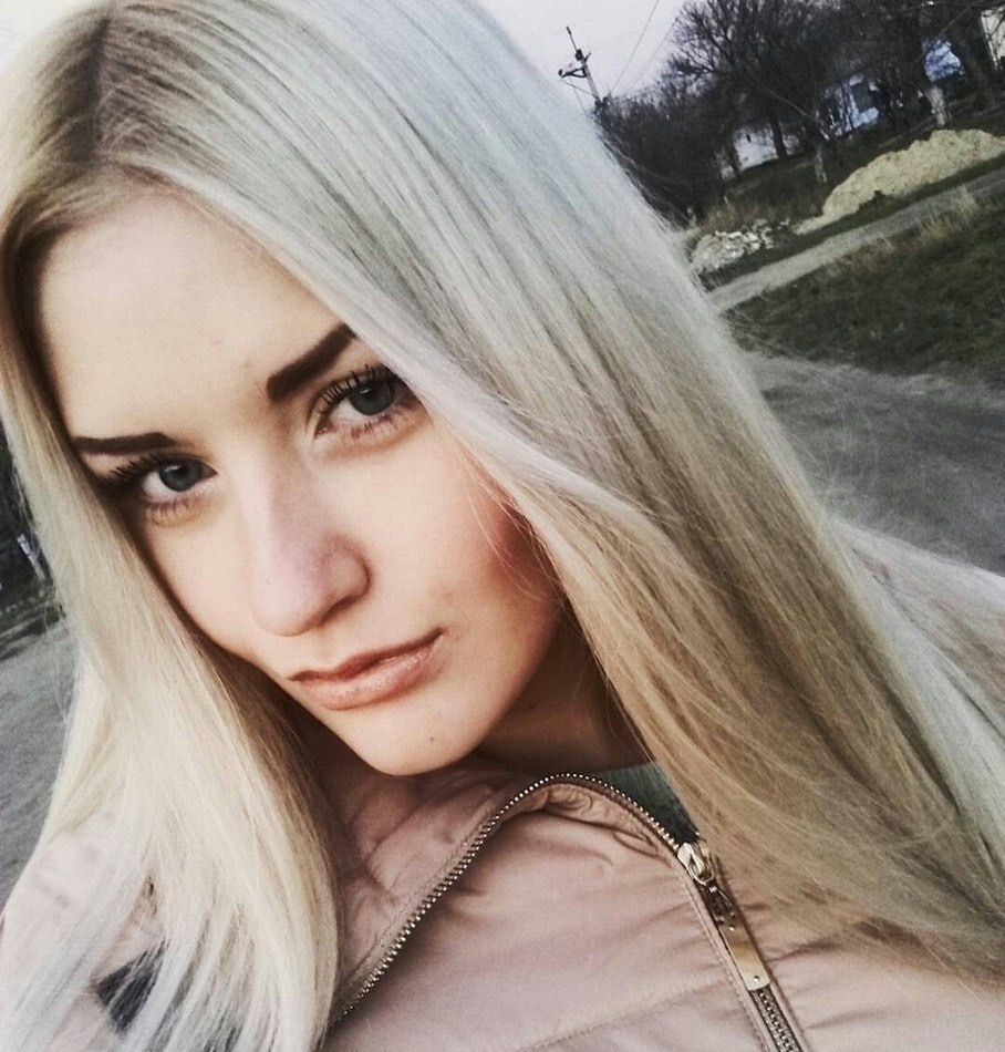 Карина привлекальеная девушка из Таганрога цена от 3500 руб