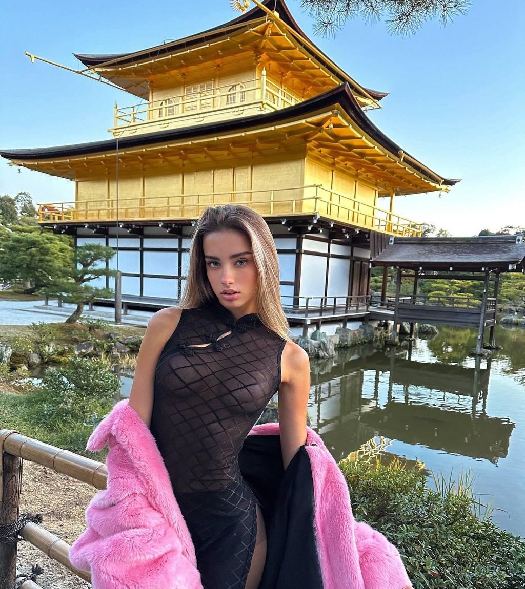 Светлана привлекальеная девушка из Таганрога цена от 7000 руб