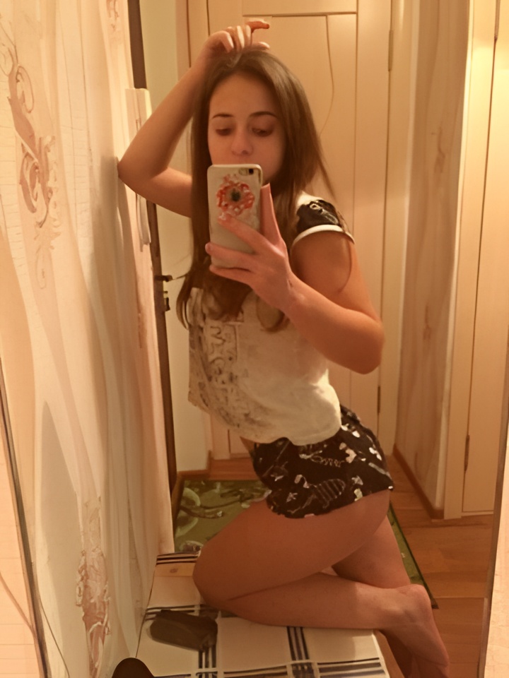 Индивидуалка Сарра, доступна для личного знакомства от 3000 руб