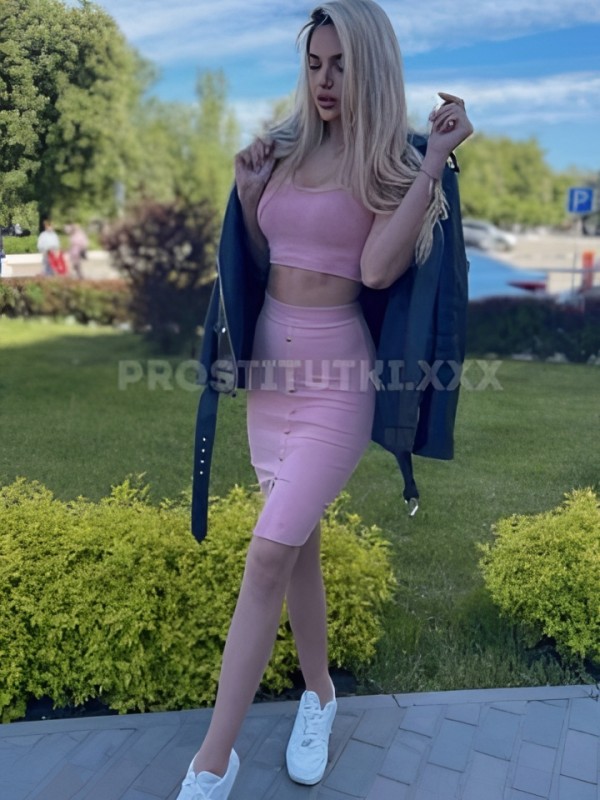 Галя привлекательная девушка из Таганрога цена от 2000 руб