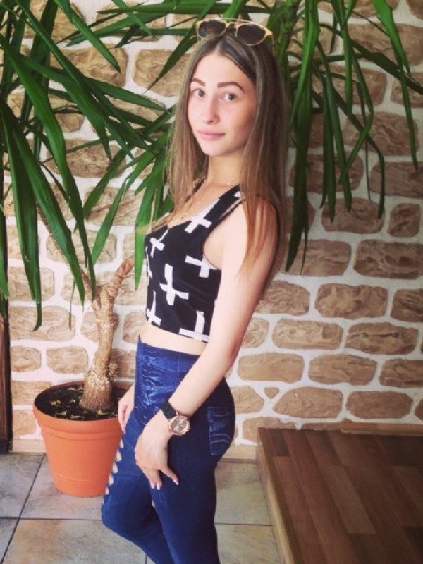 Вероника привлекательная девушка из Таганрога цена от 3000 руб