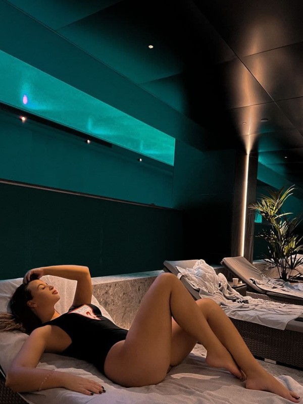 Оксана привлекательная девушка из Таганрога цена от 3000 руб