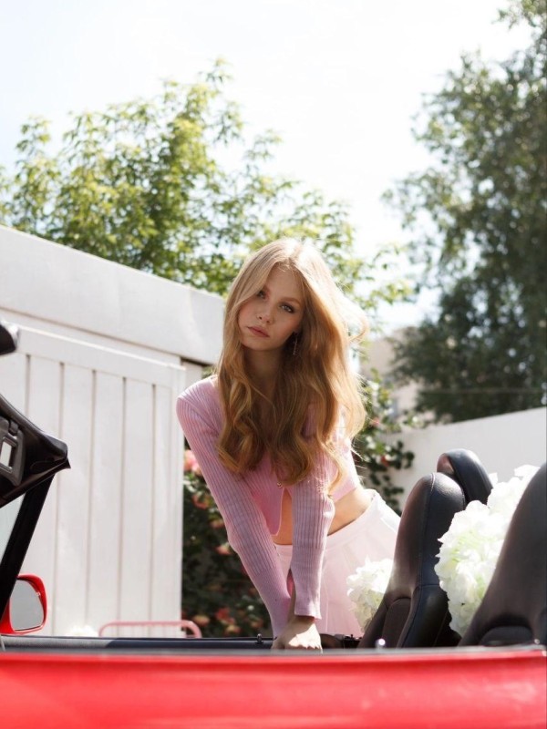 Надежда привлекательная девушка из Таганрога цена от 7000 руб